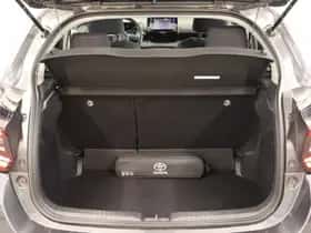 Toyota Yaris (2022) thumbnail 14
