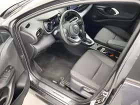 Toyota Yaris (2022) thumbnail 17