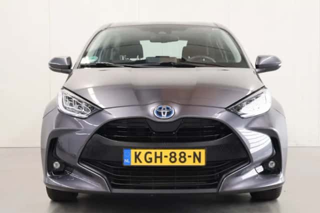 Toyota Yaris (2022) thumbnail 6
