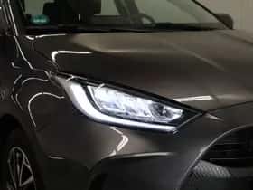 Toyota Yaris (2022) thumbnail 10