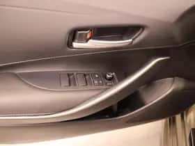 Toyota Corolla (2024) thumbnail 7