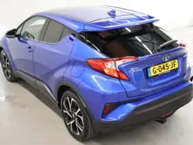 Toyota C-HR (2019) thumbnail 13