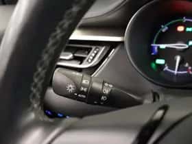 Toyota C-HR (2019) thumbnail 25
