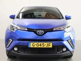 Toyota C-HR (2019) thumbnail 6