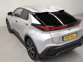 Toyota C-HR (2025) thumbnail 14