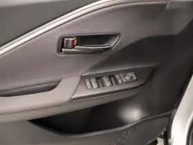 Toyota C-HR (2025) thumbnail 21