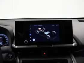 Toyota C-HR (2025) thumbnail 31