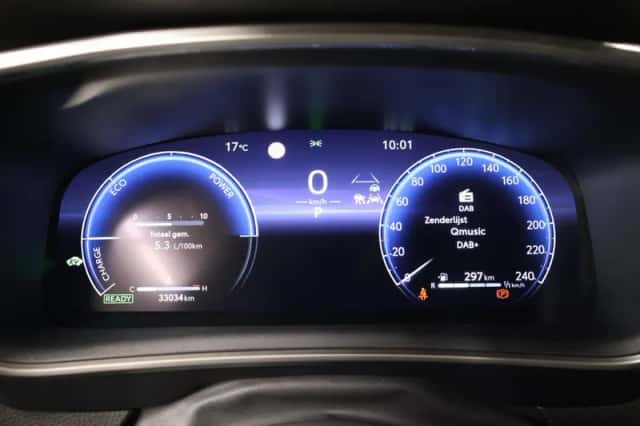 Toyota Corolla (2025) thumbnail 4