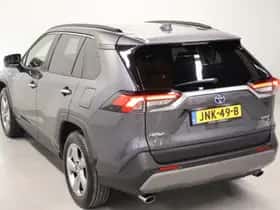 Toyota RAV4 (2019) thumbnail 15