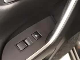 Toyota RAV4 (2019) thumbnail 21