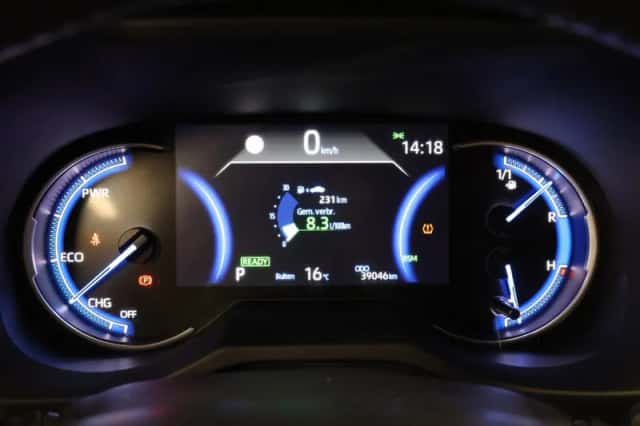 Toyota RAV4 (2019) thumbnail 4