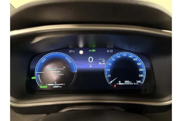 Toyota Corolla (2025) thumbnail 4