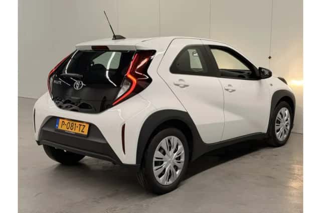 Toyota Aygo X (2022) thumbnail 2
