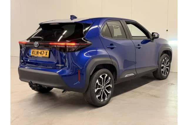 Toyota Yaris Cross (2022) thumbnail 2