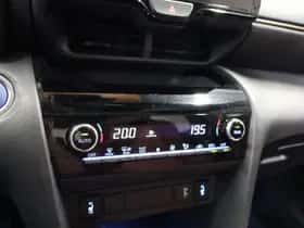 Toyota Yaris Cross (2023) thumbnail 33