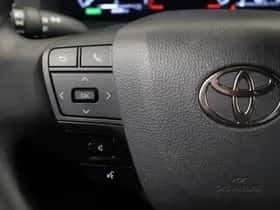 Toyota C-HR (2025) thumbnail 27