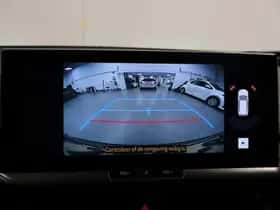 Toyota C-HR (2025) thumbnail 39