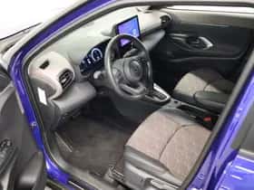 Toyota Yaris Cross (2025) thumbnail 18