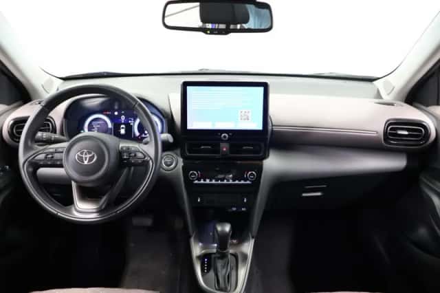 Toyota Yaris Cross (2025) thumbnail 3