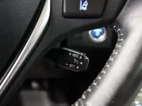 Toyota Auris (2016) thumbnail 21