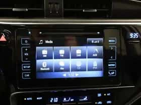 Toyota Auris (2016) thumbnail 29