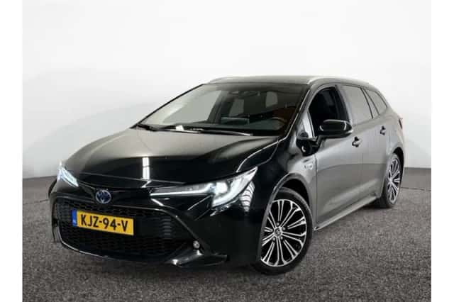 Toyota Corolla (2021) thumbnail 1