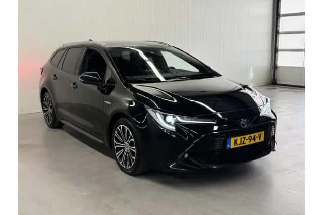 Toyota Corolla (2021) thumbnail 6