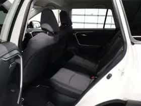 Toyota RAV4 (2019) thumbnail 19