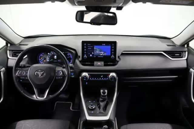 Toyota RAV4 (2019) thumbnail 3