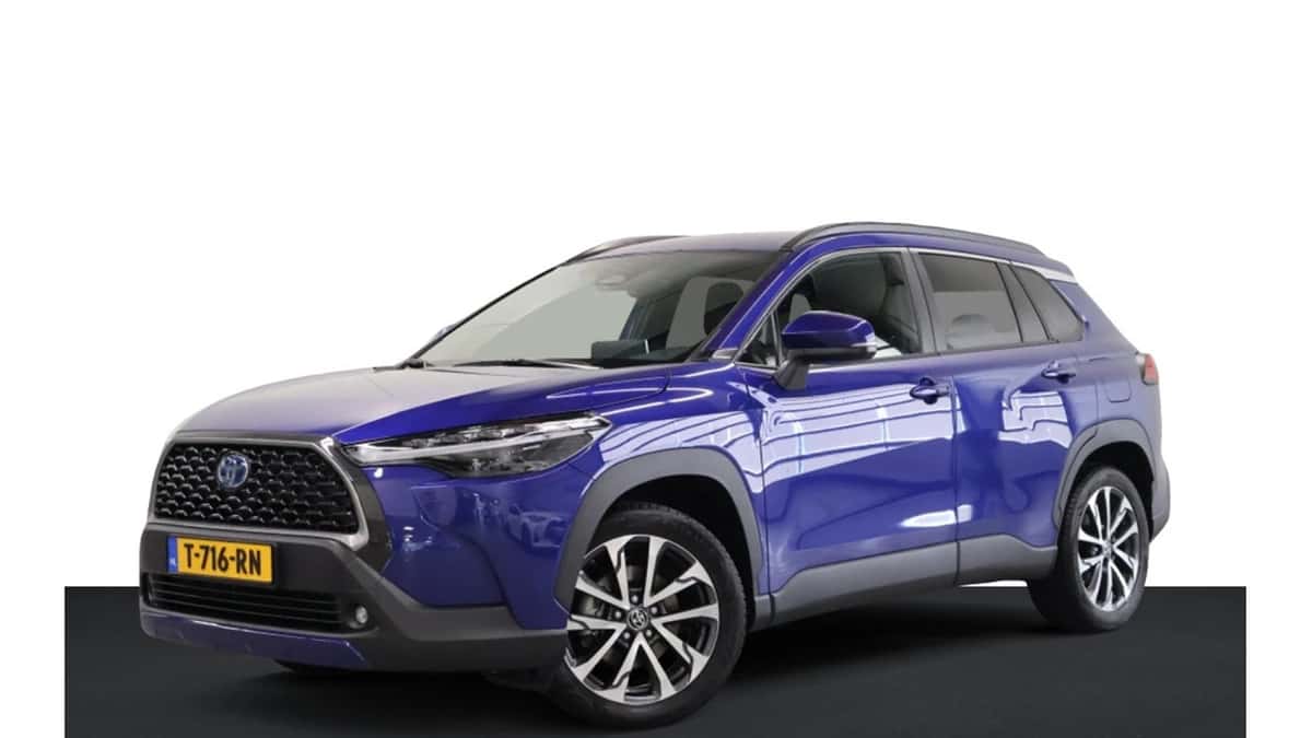 Toyota Corolla (2023) — foto 1