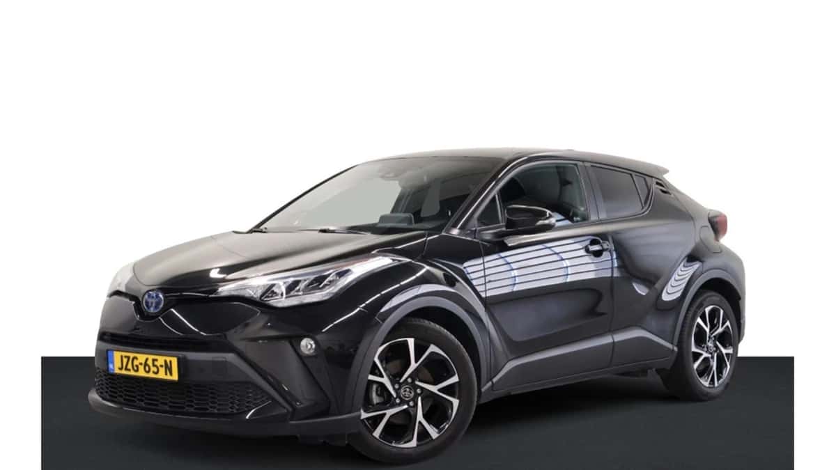 Toyota C-HR (2022) — foto 1