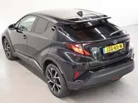 Toyota C-HR (2022) thumbnail 14