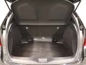 Toyota C-HR (2022) thumbnail 15