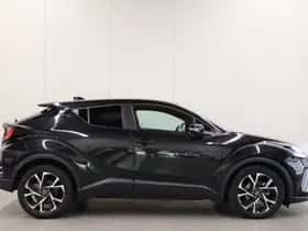 Toyota C-HR (2022) thumbnail 9