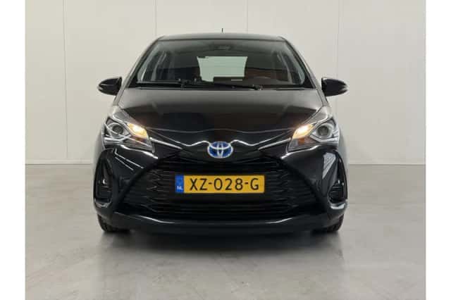Toyota Yaris (2019) thumbnail 6