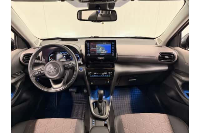 Toyota Yaris Cross (2022) thumbnail 3