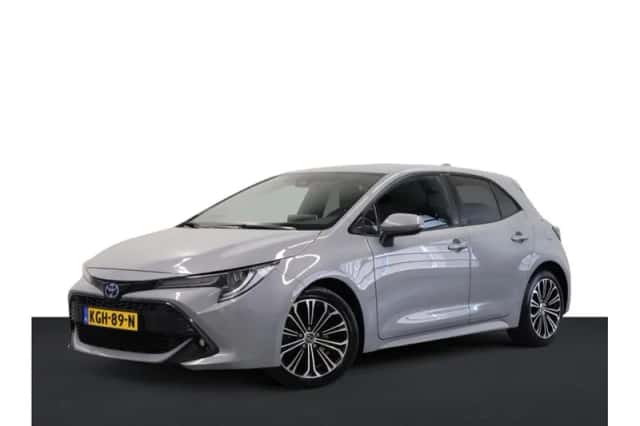 Toyota Corolla (2023) thumbnail 1