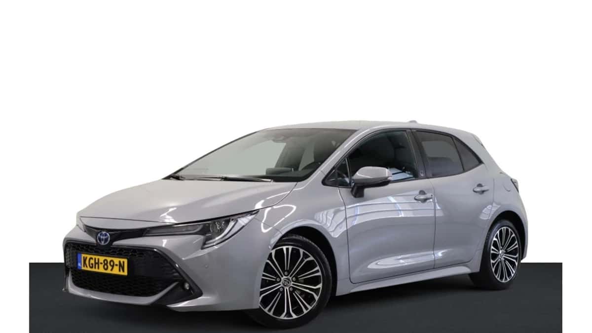 Toyota Corolla (2023) — foto 1