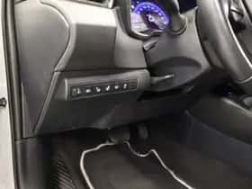 Toyota Corolla (2023) thumbnail 22