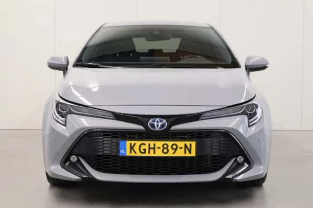 Toyota Corolla (2023) thumbnail 6