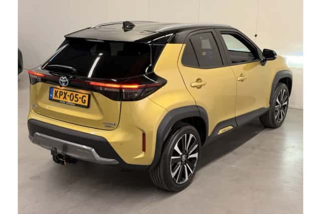 Toyota Yaris Cross (2022) thumbnail 2