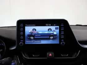 Toyota C-HR (2021) thumbnail 35