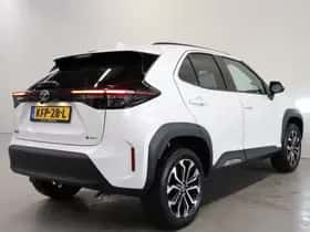 Toyota Yaris Cross (2024) thumbnail 2