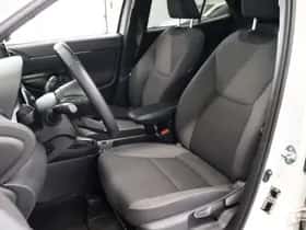 Toyota Yaris Cross (2024) thumbnail 18