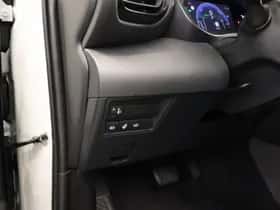 Toyota Yaris Cross (2024) thumbnail 21