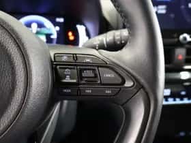 Toyota Yaris Cross (2024) thumbnail 24