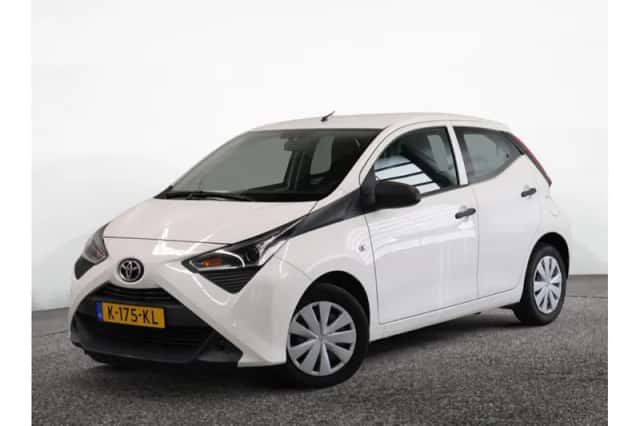 Toyota Aygo (2020) thumbnail 1