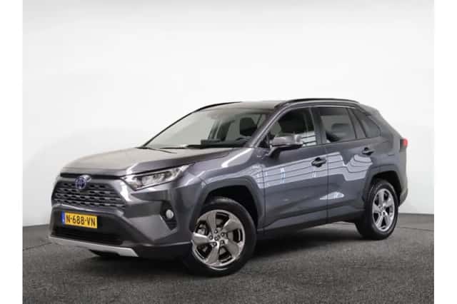 Toyota RAV4 (2022) thumbnail 1