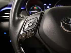 Toyota C-HR (2020) thumbnail 29