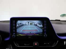 Toyota C-HR (2020) thumbnail 36